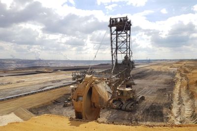 Brunkullet brydes af enorme maskiner i åbne miner som denne ved Garzweiler vest for storbyen Køln. ?Foto: Thomas Vang Nielsen