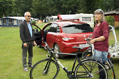 Poul Erik Jensen og Liselotte Kudsk fra Brædstrup er på tur i det danske sommerland.