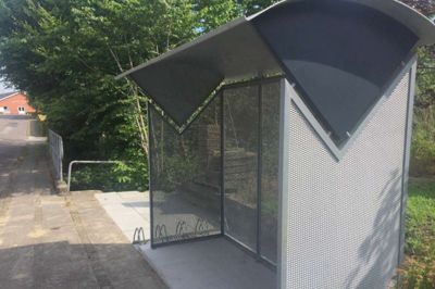 Der er stadig grund til at vente på bussen i Rimmerhus. ?FOTO: OLE SKYDT