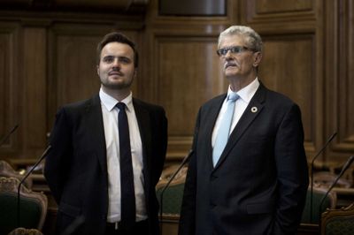 Socialdemokratiets fiskeriordfører, Simon Kollerup (tv), er chokeret over de forhold, Rigsrevisionen har afdækket i forvaltningen af de danske fiskekvoter. Embedsmænd og fiskere har direkte modarbejdet politikerne, siger han, og efterlyser en grundig oprydning. Foto: ritzau/Pedersen Rune Aarestrup