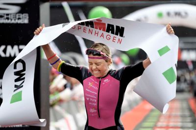 Michelle Vesterby vandt i overlegen stil KMD Ironman i København. Hun kom i mål i en tid lige over ni timer. ?Foto: Tariq Mikkel Khan/Ritzau Foto