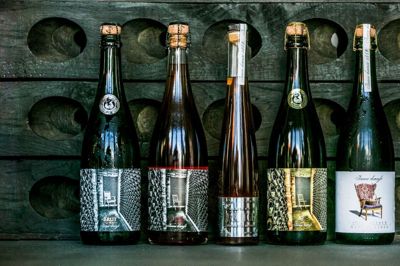 Jaanihanso Cider lever op til det, foregangsmændene herhjemme kalder rigtig cider. Det vil sige cider, der er baseret på gæret æblemost og ikke så meget andet. ?Foto: Lauri Laan