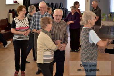 Folkedanserne er snart på dansegulvet igen. ?PRIVATFOTO