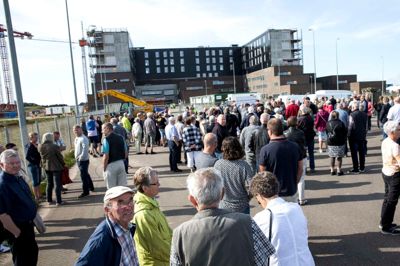 Tre uger efter at DNV-Gødstrup inviterede almindelige borgere indenfor til »åbent hospital«, holder Hospitalsenheden Vest på mandag rejsegilde. ?Foto: tom Laursen