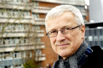 Michael Böss har bedre indsigt i Region Midtjylland end de fleste. Han har været lektor i historie og samfundsforhold ved Aarhus Universitet siden 1998, og da han bor i Holstebro, er han vant til at pendle tværs gennem regionen. ?Foto: Johan Ladegaard