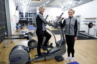 Sørvad Fitness vil gerne vise, at foreningen har plads til alle, siger Dorthe Blindkilde (t.v.) her sammen med Pernille Dalgård Pedersen. ?Foto: Henrik Ole Jensen