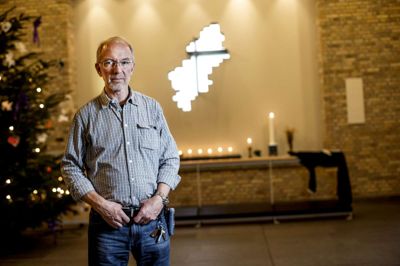 Fængselspræst Jesper Birkler sørger igen i år for julestemning i Enner Mark Fængsel. Han står bag en indsamling, der skal finansiere julegaver til de indsatte. /ritzau/Pedersen Mikkel Berg