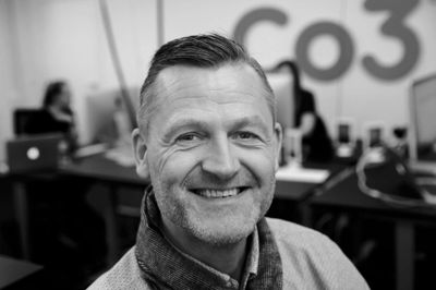 Christian Poulsen fortsætter efter fusionen som direktør i Co3. Webbureauet er stiftet i 2000 og udvikler websites og webshops til primært mellemstore virksomheder, ligesom man rådgiver samt holder kurser og konferencer om digital markedsføring - heriblandt SoMe, SEO og adwords. ?Foto: Flemming Hansen