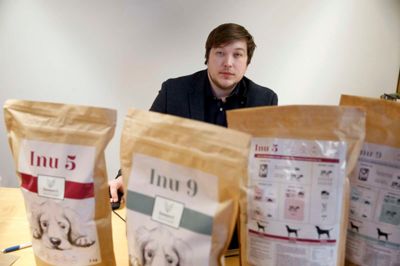 Inusect indeholder ifølge Peter Bjerre Andersen mange fibre, der giver hunden en mæthedsfornemmelse, der gør, at den ikke behøver så store portioner. ? Foto: Flemming Hansen
