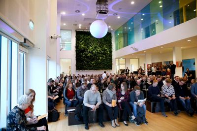 Rektor Henriette Slebsager hjemsendte datamatikere, professionsbachelorer i international handel og markedsføring, professionsbachelorer i digital konceptudvikling og professionsbachelorer i innovation og entrepreneurship. ? Foto: Flemming Hansen