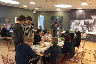 Eleverne fra Gjellerupskolen har i de seneste uger arbejdet med kunst - i morgen er der fernisering på resultaterne. ?foto: privatfoto