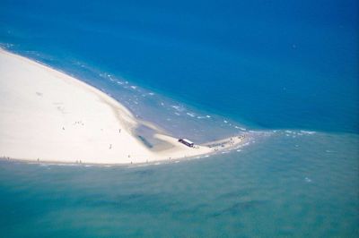 Med Sandormen kører vi helt ud på Grenen, hvor Skagerrak og Kattegat mødes. Et forfriskende møde mellem to have.