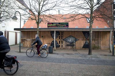 Det er mange år siden, at der var liv i Bredgade 48, men måske bliver det i 2018, at der kommer til at ske nyt. ? Foto: Tom Laursen