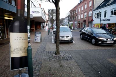 Bredgade Vest er ikke længere en gade udelukkende med specialbutikker, men så kan den udvikle sig til noget andet, håber Herning Kommune. ?Foto: flemming hansen