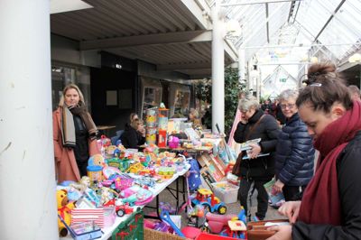 En af familierne til Børneloppemarkedet, havde besluttet, at deres overskud skulle gå til en fælles oplevelse. ?FOTO: PRESSEFOTO