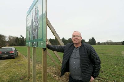 Bjarne Bjergfelt, formand for Arnborg Borgerforening, tror, at sammenholdet i landsbyer og folks ønsker om at komme ud til den rene luft sammen vil sikre vækst i landsbyer som Arnborg og holde gang i salget af byggegrunde.?foto: jesper wind