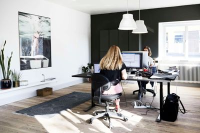 Det gamle hus på Thorsgade 11 i Ikast er blevet sat i stand og huser nu et kreativt kontorfællesskab. ?Foto: PR-foto