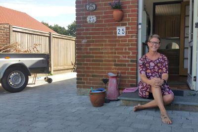 Pernille Laugesen og hendes familie skiftede Tjørring ud med Arnborg. Det har de ikke fortrudt, for Arnborg har, siger hun, alt hvad de skal bruge - og mangler der noget, kan det hentes i Herning 10 minutters kørsel mod nord.? foto: jesper wind?