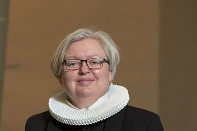 Et ægteskab er som en sikker havn. Her må man være sig selv. En dårlig dag eller morgenhår gør ikke noget, siger sognepræst Lise Edelberg Andersen.?foto: erling jørgensen