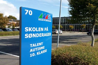 Skolen på Sønderager bliver sammen med Åmoseskolen ramt hårdt af sparerunden på folkeskolens specialområde. Blandt andet viser det sig, at der vil forsvinde væsentligt flere pædagogstillinger end først antaget. ?Foto: Jesper Wind