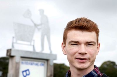 Allerede tidligt i sin læretid som smed, blev Lennart Albin Laursen bedt om at fremstille byporte til sin hjemby Blåhøj. ? foto: flemming hansen