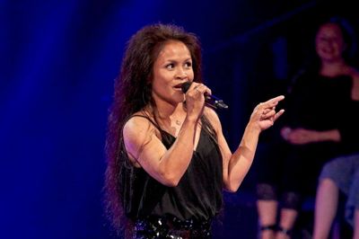 Gina Michaells - mor til fire og fra Brande - udgiver ny single og deltager i finalen i »All Together Now« på Kanal 5. ?Foto: Krestine Havemann.