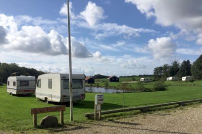 Det går langsomt fremad for den lille campingplads. ?Foto: Ole Skydt