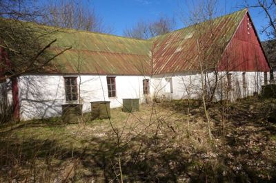 Udhusene på Voldsgaard har første prioritet ved renoveringen af gården. ?Foto: Privatfoto