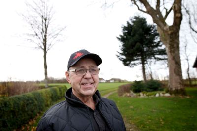 Poul Erik Bærentsen trives godt med livet på landet. ?Foto: Flemming Hansen