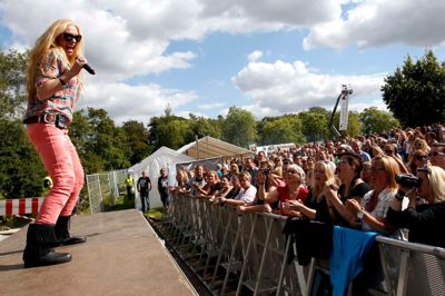 Det er godt seks år siden, at Sanne Salomonsen sidst optrådte i Brande. Det skete, da hun var et af hovednavnene ved Sensommerrock i Centerparken. Nu kommer hun igen - denne gang i RemisenBrande. ?Foto: Tom Laursen