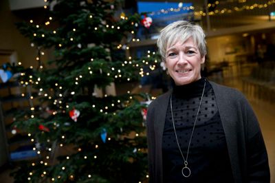 Jette Horsted synes, det handler om at finde nogle hyggelige gaver, som hun gerne vil give. ? Foto: Flemming Hansen