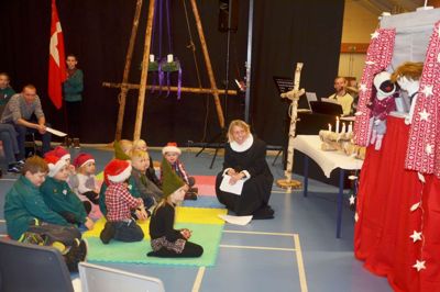 Sognepræst Maj-Brit Hvid Christensen holdt adventsgudstjeneste. Foto: Privatfoto