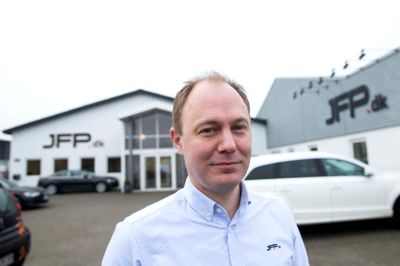 Med oprettelsen af en montageafdeling i JFP Murer & Tømmrer står direktør Mikkel Steffensen nu i spidsen for mere end 50 ansatte. ?Foto: Tom Laursen