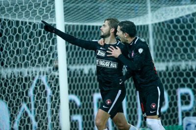 Jakob Poulsen scorede igen sikkert på Straffespark, da FCM vandt en sikker sejr over fynboerne fra OB. De to andre mål blev scoret af Alexander Scholz og Joel Andersson.
Foto: Flemming Hansen