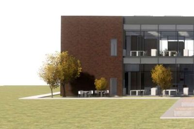 Den runde aula til højre skal koble Nido Danmark sammen med resten af Regionshospitalet Gødstrup. I hovedbygningens stueplan bliver der blandt andet kontorer, forskningsarbejdspladser, biobank med store fryserum og sengepladser til kliniske forsøg. ?Illustration: KPC