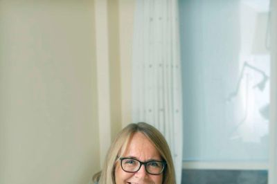 Med chefjordemoder Ann Fogsgaard i spidsen tog de cirka 70 jordemødre på fødeafdelingerne i Herning og Holstebro i 2018 imod lidt færre børn end året før - men dog flere end året før igen. ?Foto: Henrik Ole Jensen