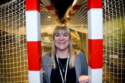 Astrid Andreassen, eventkoordinator hos MCH Messecenter Herning, og kollegerne er klar til VM-festen i Jyske Bank Boxen.? Foto: Flemming Hansen