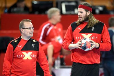 Claus Dalgaard-Hansen (t.v.) og Mikkel Hansen har kendt hinanden i over 15 år. De har stadig et tæt bånd. ?
Foto: Lars Poulsen/Ritzau Scanpix