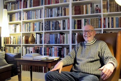 Bogreolen hjemme hos Erik Nørkjær er fyldt med bøger om USA. Siden sin barndom har han været betaget af »Mulighedernes Land«.