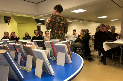 Litteraturformidler Anne Juul Andersen kom med tips til gode læseoplevelser. ? Foto: Privatfoto