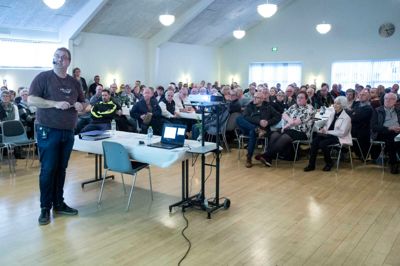 Herning Vand var repræsenteret ved projektleder Claus Sørensen, der informerede om planerne for den kommende kloakseparering, der kommer til at berøre den vestlige del af Sørvad. ?Foto: Tom Laursen