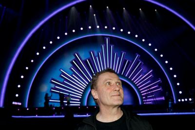 Søren Baadsgaard har arbejdet i DR i 25 år, dette er hans ellevte gang, han laver MGP. Han synes det er fantastisk sjovt, og håber han kan fortsætte med at være produktionsleder i mange år endnu.