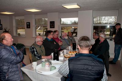 Mænds Mødesteder i Stakroge har nu 11 medlemmer, som slet ikke er medlemmer. Man kan bare møde op. Næste gang er 13. marts. ?foto: Privatfoto