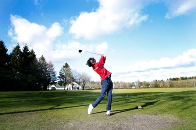 Adam Søndergard Pedersens meritter er mange. Han er blandt andet vinder af det nationale Årgangsmesterskab i 2015 og 2017. Hans største golfoplevelse var til Junior Open i 2018. ?? Foto: Flemming Hansen