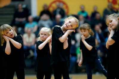 Ikast Gymnastikforenings årlige opvisning i Sportscenter Ikast.
Foto: Flemming Hansen