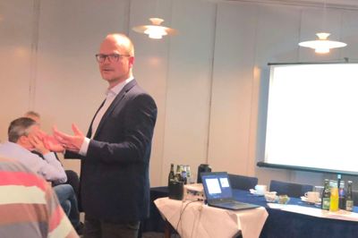 Hans Kærgaard er formand for Aulum Erhvervsudvikling. Ved generalforsamling sidste år strøg foreningen ordet »Haderup« i navnet, men medlemstallet er vokset fra 92 til 94. ? Foto: Henrik Lind Jørgensen