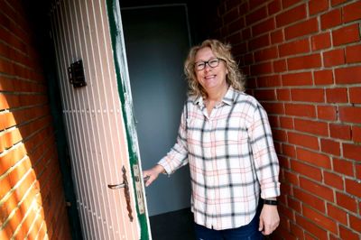 Netværkscaféens koordinator, Helle Kjærsgaard, håber, at folk vil være med til at putte indhold i de nye rammer.