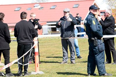 Man skulle registreres af politiet, hvis man ville tæt nok på til at kunne snakke med Rasmus Paludan fra partiet Stram Kurs. Foto: Claus Fisker/Scanpix 2019