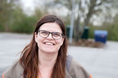 Foto: Tom Laursen. Maja Hansen, Bording:
- Vi har en helt klar arbejdsfordeling hjemme hos os. Det er manden og sønnen, der står for at forhandle om priserne. Det er ikke noget, jeg bryder mig om at gøre. Jeg tror, jeg er for godtroende og accepterer priserne, som de er.