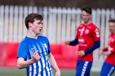Mathias Morgenstern - her i en kamp sidste år - blev den store helt mod Randers. Den 18-årige midtbanespiller scorede to mål i det flotte comeback. ?Foto: Tom Laursen